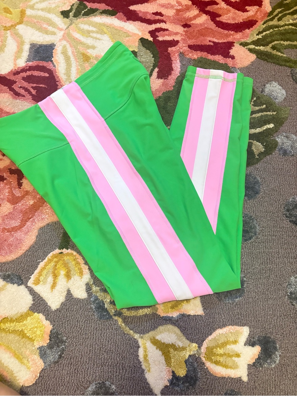 Lilly Pulitzer putting Green stripe Leggings size medium high waisted luxletic